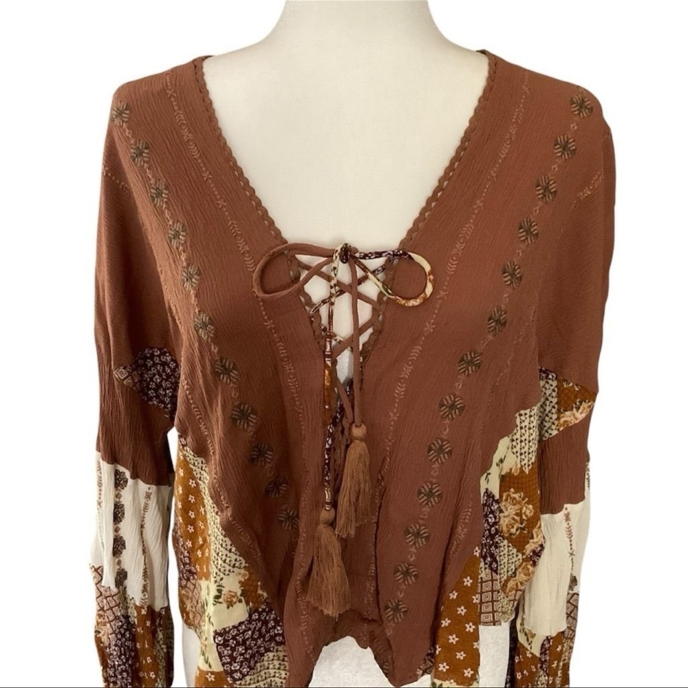 Miss Me Women's Bohemian Patchwork Peasant Lace-Up V-neck Blouse Size L … - Picture 7 of 10